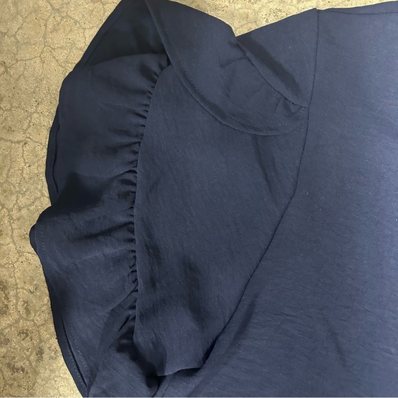 FSL Apparel Navy Women’s Med‎ V-Neck Ruffle Sleeve Flow Dress - Picture 4 of 5